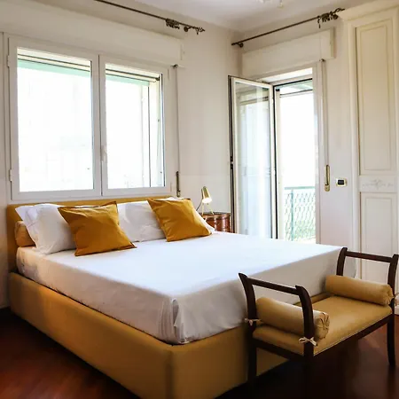 Con Terrazzo A Capodimonte By Wonderful Italy Апартаменты Неаполь