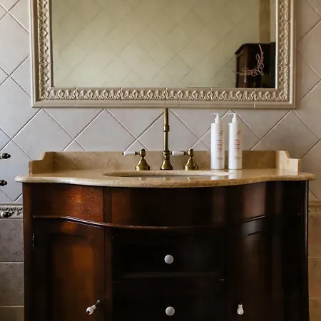 Con Terrazzo A Capodimonte By Wonderful Italy Апартаменты *