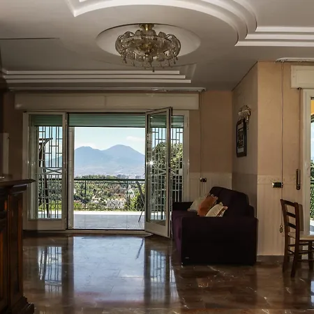 Con Terrazzo A Capodimonte By Wonderful Italy *